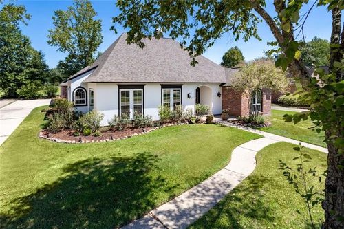 626 Shadow Oak Dr, Baton Rouge, LA, 70810-5372 | Card Image