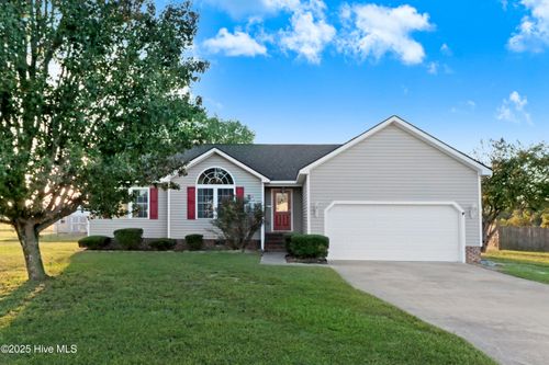 125 Heron Dr, Goldsboro, NC, 27534-7929 | Card Image