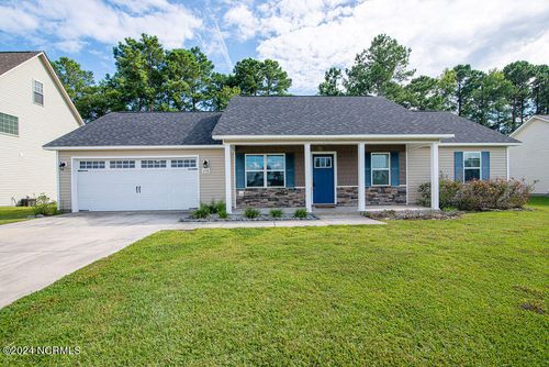258 Breakwater Dr, Sneads Ferry, NC, 28460-1400 | Card Image