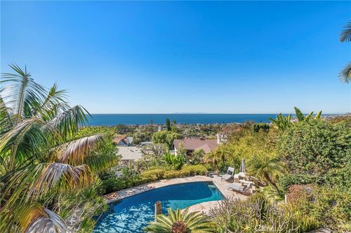 875 Coast View Dr, Laguna Beach, CA, 92651-2617 | Card Image