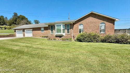 204 Richardson Rd, Tazewell, TN, 37879-3723 | Card Image