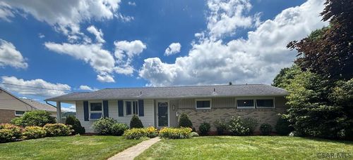 311 Freeman Dr, Johnstown, PA, 15904-3428 | Card Image