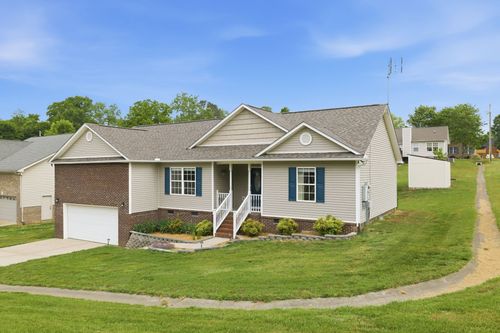 218 Shady Dr, Columbia, TN, 38401-2040 | Card Image