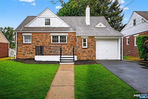 179 Huguenot Dr, New Milford, NJ, 07646-3210 | Card Image