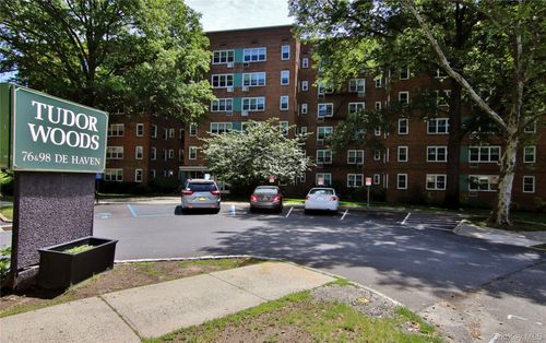 1-h-76 Dehaven Dr, Yonkers, NY, 10703-1340 | Card Image
