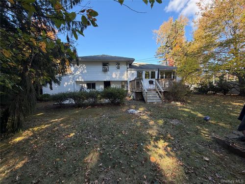 48 Earl Rd, Huntingtn Sta, NY, 11747-1350 | Card Image