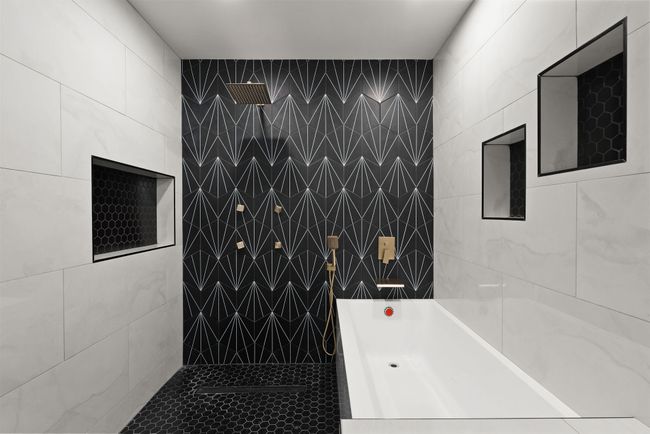 Guest Bath 1 | Image 26