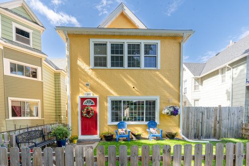 865 Thomas Ave, Saint Paul, MN, 55104-1989 | Card Image
