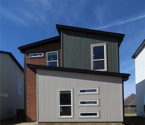 1020 Boardwalk Ave, Bentonville, AR, 72713-3249 | Card Image