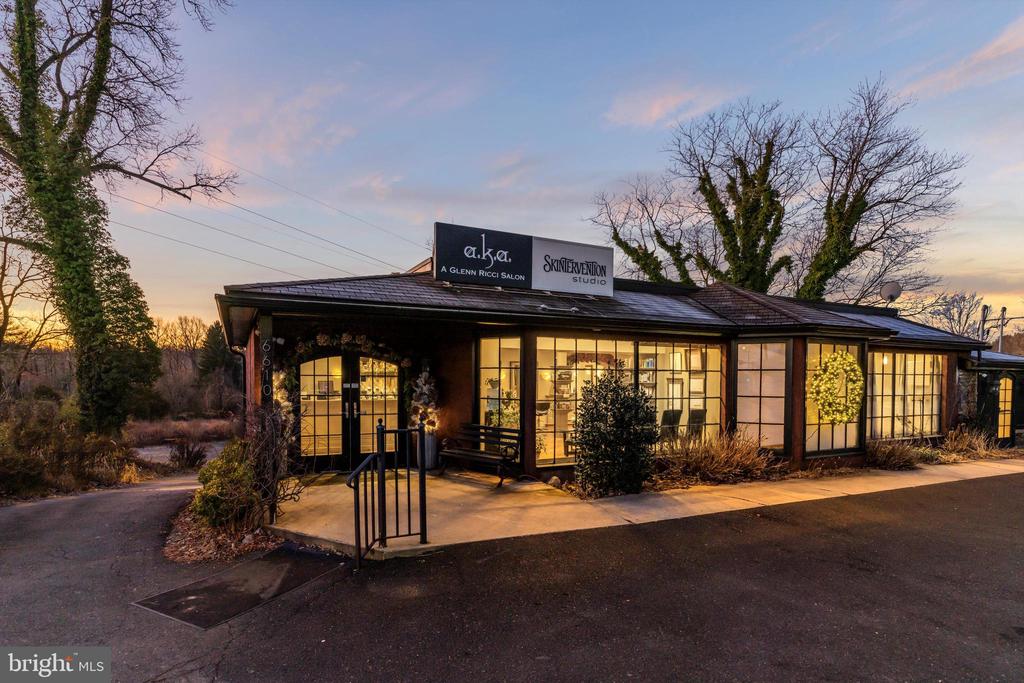 6610 York Rd, New Hope, PA 18938