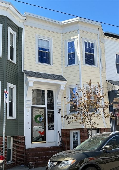 131 H St, Boston, MA, 02127-3097 | Card Image