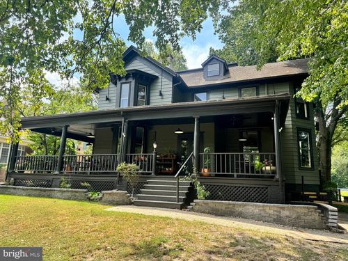 4 S 1st St, DENTON, MD, 21629-1216 | Card Image