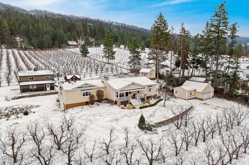 22800 Mt Highway 35, Bigfork, MT, 59911-8247 | Card Image