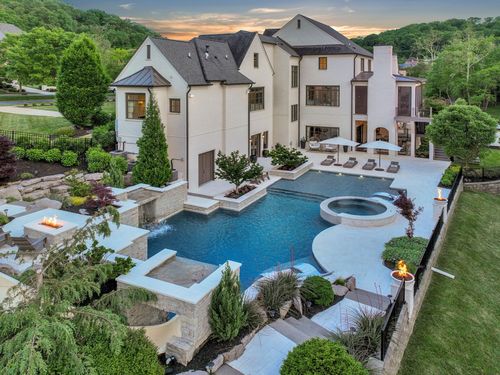 821 Windstone Blvd, Brentwood, TN, 37027-6215 | Card Image
