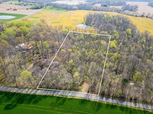 2 J Bourne Rd, Adams, TN, 37010 | Card Image