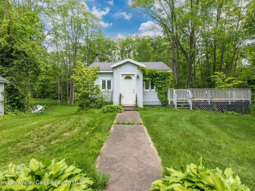 2762 Route 145, East Durham, NY, 12423-1421 | Card Image