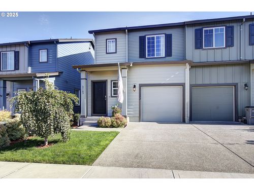 2145 Ne 118th Pl, Vancouver, WA, 98684-5203 | Card Image