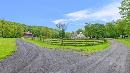 42 Blackstone Rdg, Holmes, NY, 12531-5467 | Card Image
