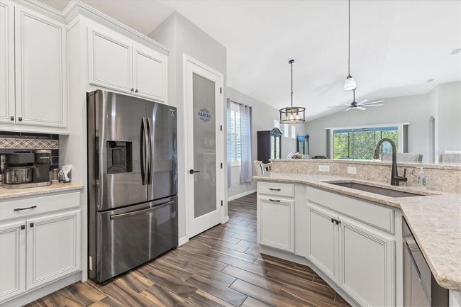 12755 Rainwashed Loop, House other with 3 bedrooms, 2 bathrooms and null parking in Parrish FL | Image 19