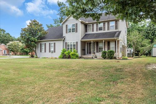 122 Point Dr, Tullahoma, TN, 37388-8859 | Card Image