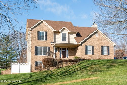 4205 Winding Creek Rd, Crestwood, KY, 40014 | Card Image