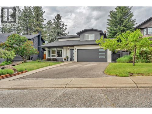 769 Balsam Ave, Penticton, BC, V2A7Y8 | Card Image