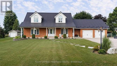 176 Mcfarlin Dr, Mount Forest, ON, N0G2L0 | Card Image