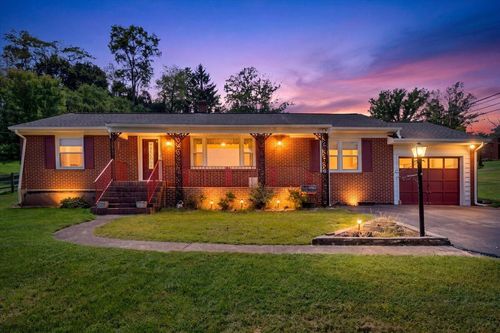 125 Maple Ave, Troutville, VA, 24175-5237 | Card Image