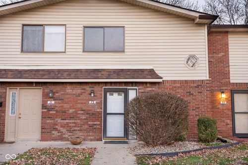 73 Trails End St, Greenwood, IN, 46142-3409 | Card Image