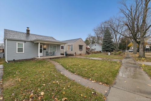 537 Andresen Ct, Hazel Park, MI, 48030-1203 | Card Image