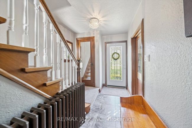 649 Masson St, House other with 3 bedrooms, 2 bathrooms and 3 parking in Oshawa ON | Image 4