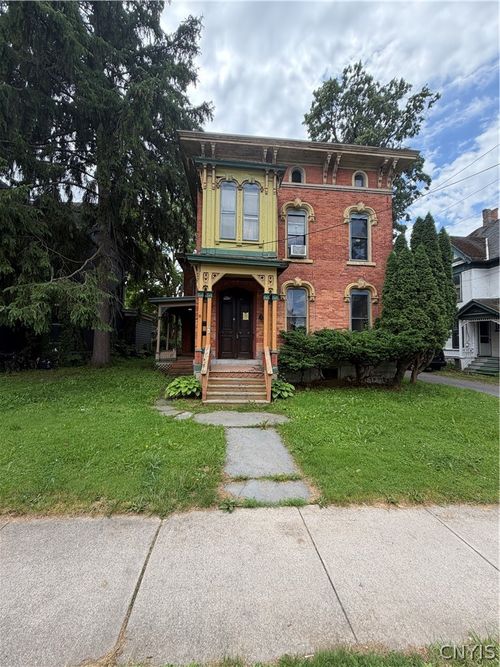 76 E Genesee St, Auburn, NY, 13021-4291 | Card Image