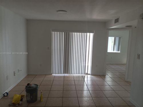 206-637 Sw 3rd St, Miami, FL, 33130-2314 | Card Image