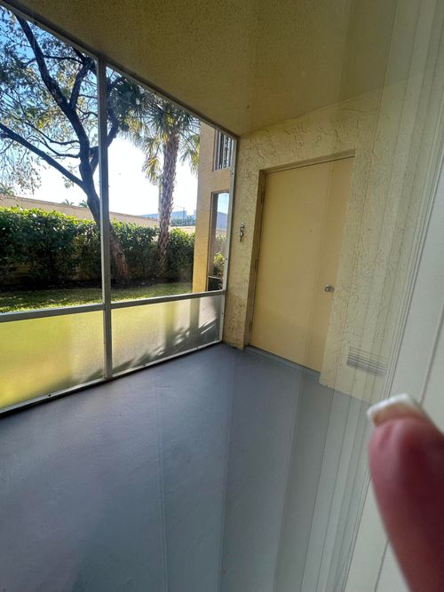 941-941 Coral Club Dr, Coral Springs, FL, 33071-5649 | Card Image