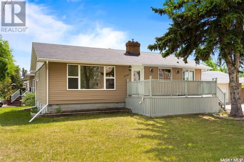 1101 Broadway Ave, Regina, SK, S4P1E4 | Card Image