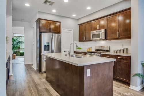 102-12921 S Mission Rd, Los Angeles, CA, 90033-3207 | Card Image