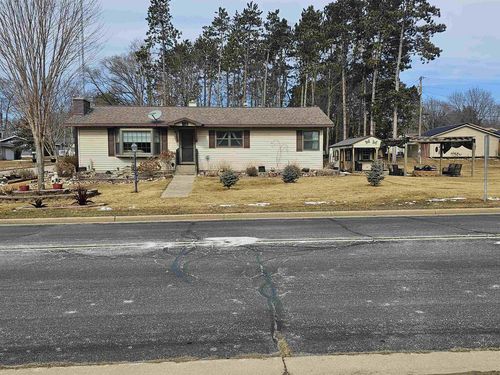 145 Forest Lane, Montello, WI, 53949 | Card Image