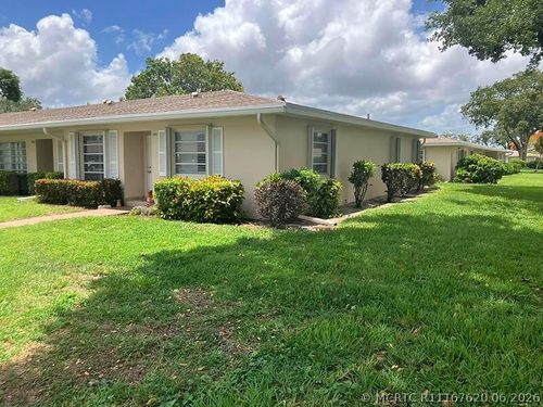 8871 Warwick Dr, Boca Raton, FL, 33433-1879 | Card Image