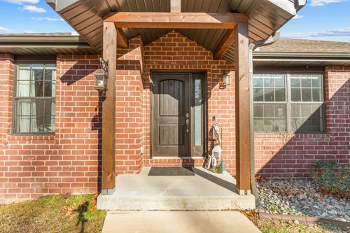 101 Jury Ln, Branson, MO, 65616-4518 | Card Image