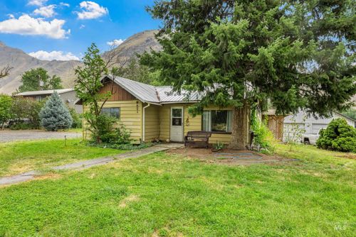 620 S Main St, Riggins, ID, 83549-7701 | Card Image