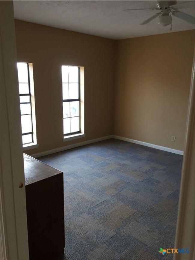 APT-101 - 4841 Highway 35 N, Condo with 2 bedrooms, 1 bathrooms and null parking in Rockport TX | Image 5