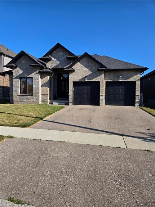 {{alt}} | Card Image