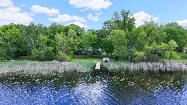 75' Lakeshore.jpg | Image 10
