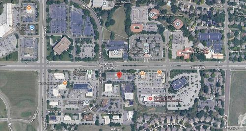 11661 College Blvd, Overland Park, KS, 66210-4107 | Card Image