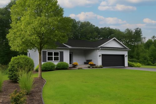 76-9421 Sassafras Trl, Portage, MI, 49002-7493 | Card Image