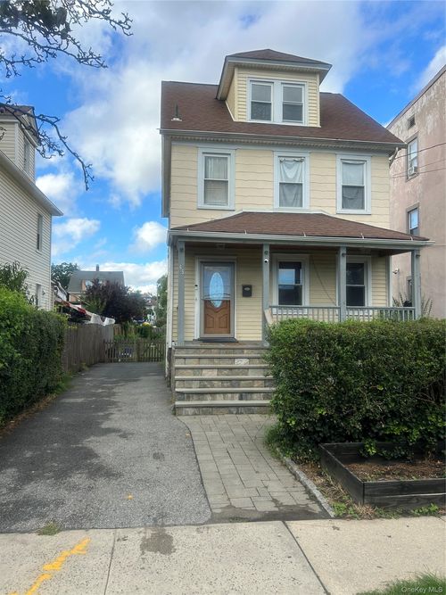 65 Horton Ave, New Rochelle, NY, 10801-3370 | Card Image