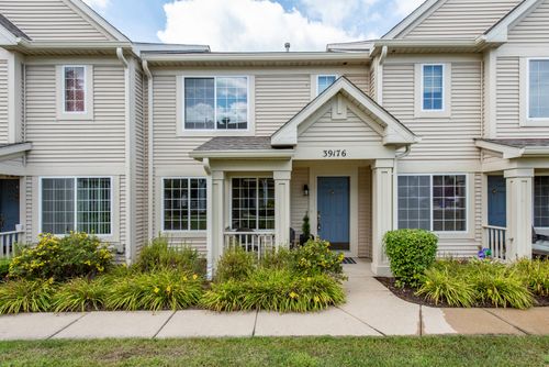 39176 Welsh Ln, Beach Park, IL, 60083-3059 | Card Image
