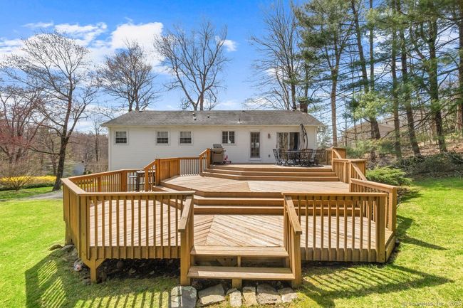 23 Indian Hill Rd, House other with 3 bedrooms, 3 bathrooms and null parking in New Fairfield CT | Image 28