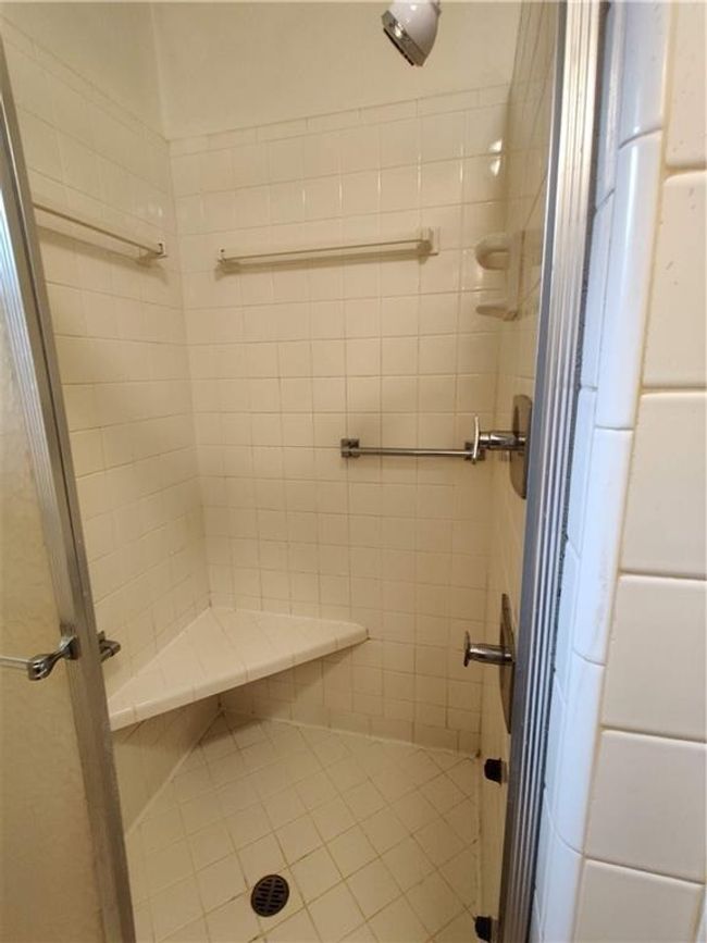 REAR - 3215 Cherry Ln, Home with 1 bedrooms, 1 bathrooms and 2 parking in Austin TX | Image 16