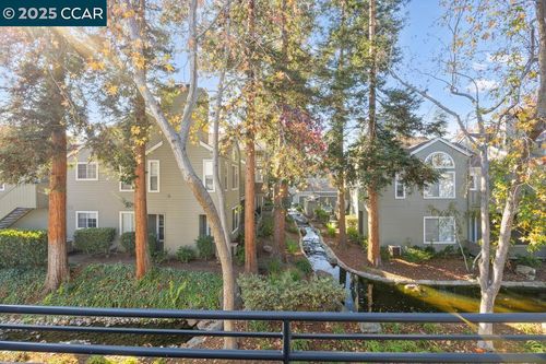 231 Sunspring Ct, Pleasant Hill, CA, 94523-4722 | Card Image